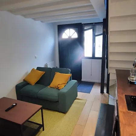 Apartment Tiny&green House 2